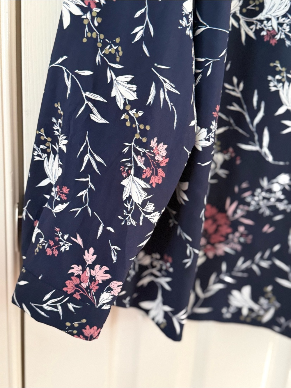Hilary Radley Navy Floral Long Sleeve Blouse Top Size XXL Plus Size Career Casua - Picture 6 of 10